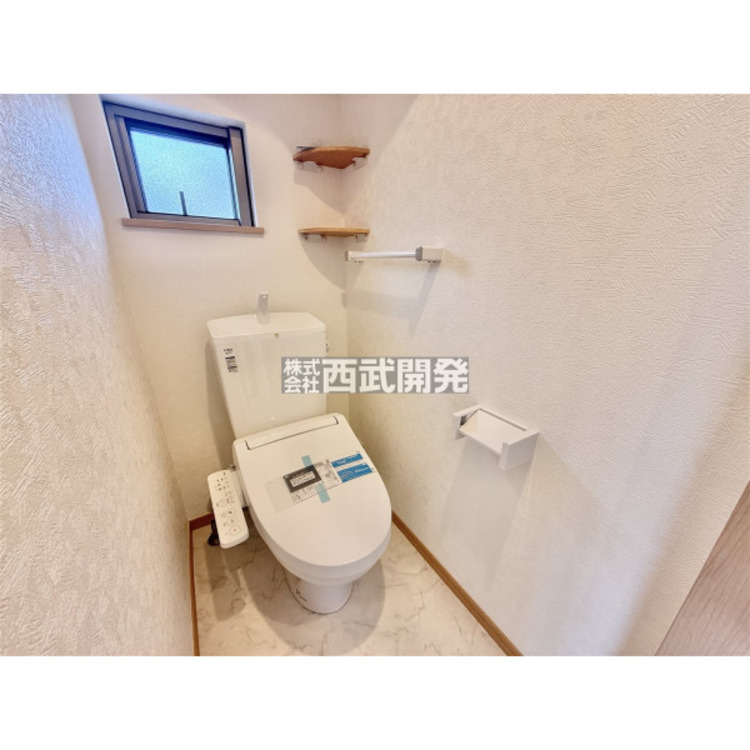 トイレ １階・２階それぞれにあるトイレも新規交換されました