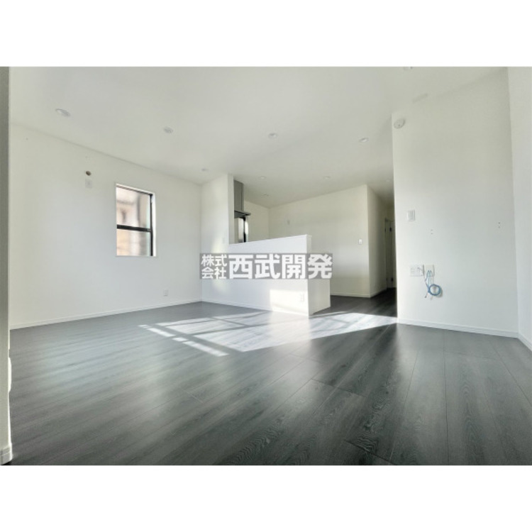 居間 室内（令和7年12月撮影）