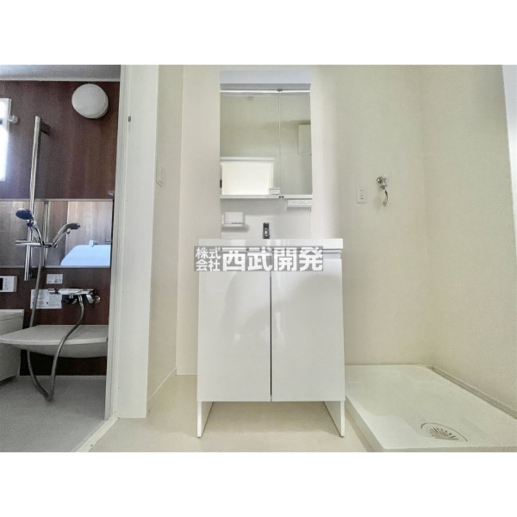 洗面 室内（令和7年12月撮影）