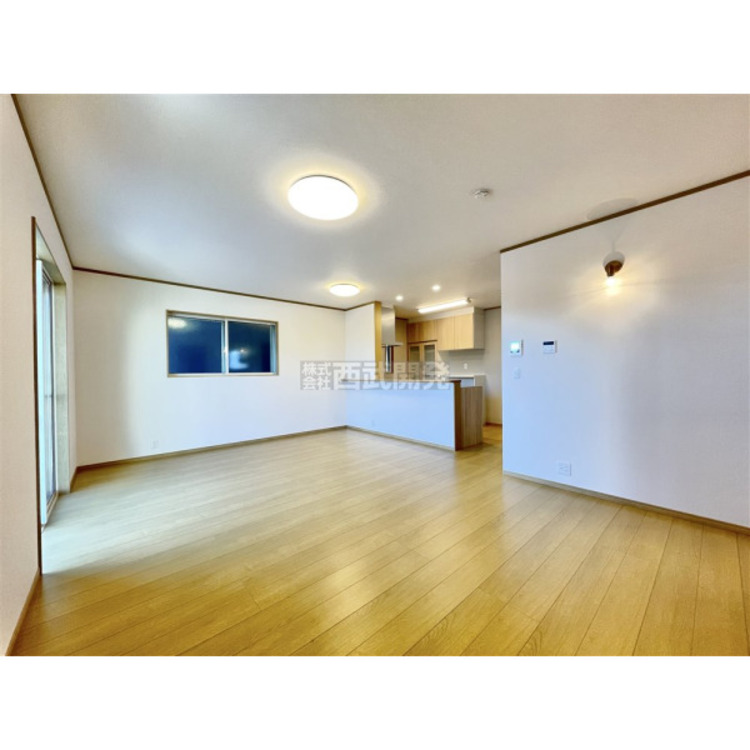 居間 4号棟/室内（令和7年12月撮影）