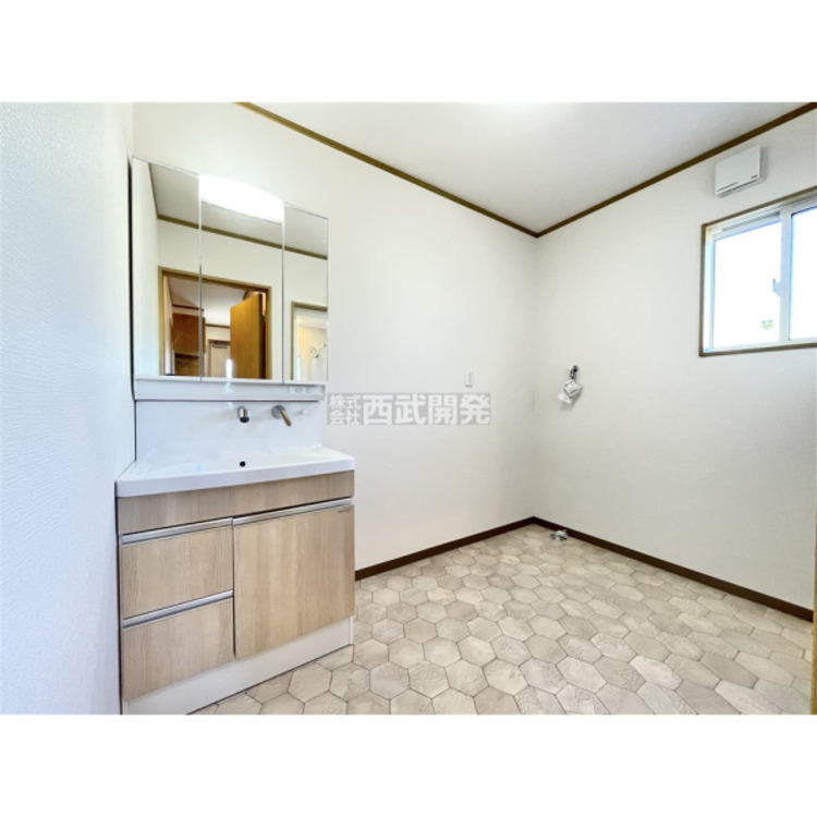 洗面 4号棟/室内（令和7年12月撮影）