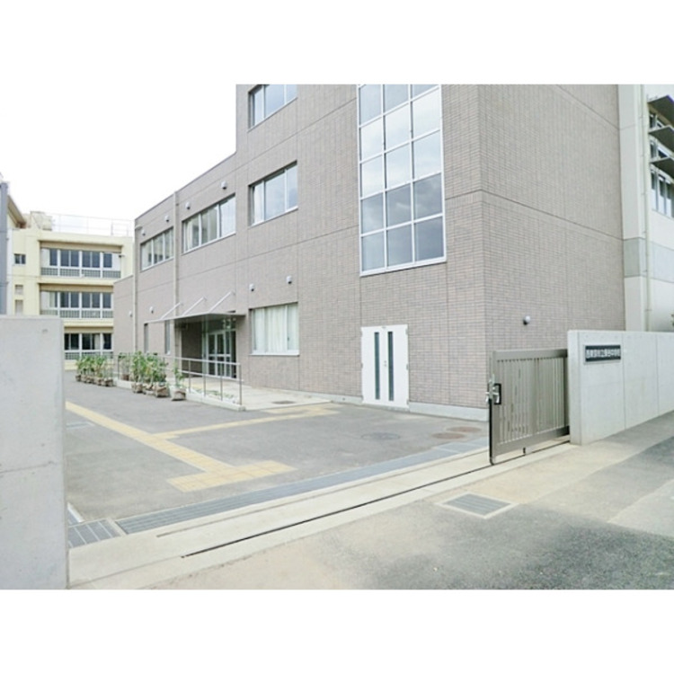 周辺 西東京市保谷中学校(約120m)