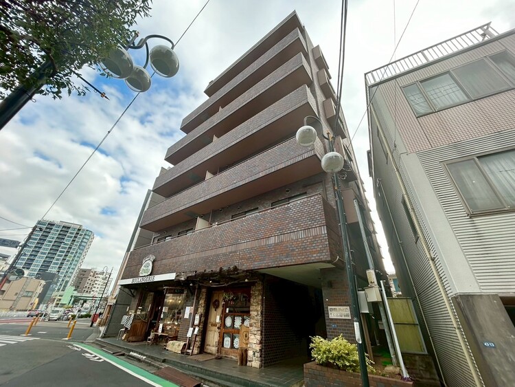 その他 飽きのこないシンプルモダンな外観です。