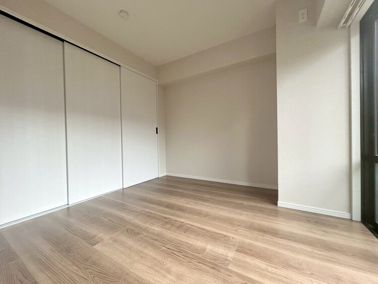 その他 清かで艶やかな時間をもたらしてくれる室内です。