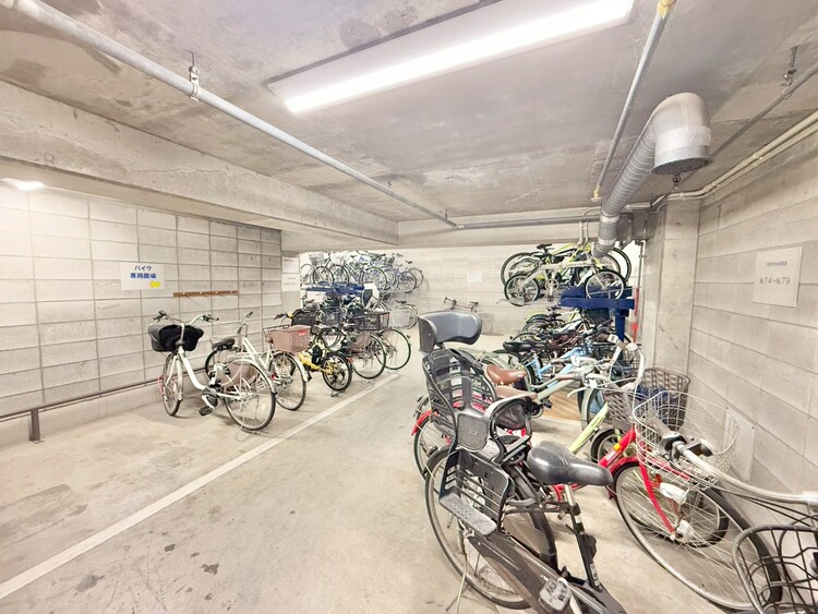 その他 駐輪場も綺麗に整頓されています。※空き状況は都度ご確認下さい。