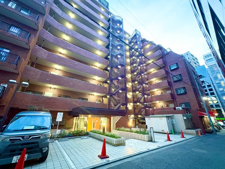 その他 飽きのこないシンプルモダンな外観です。