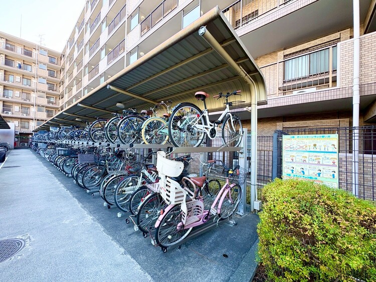 その他 駐輪場も綺麗に整頓されています。※空き状況は都度ご確認下さい。