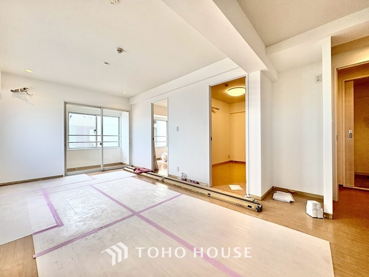 内装 叶えたかったのは落ち着きのあるナチュラルな風合い、そして開放感があるリビング。