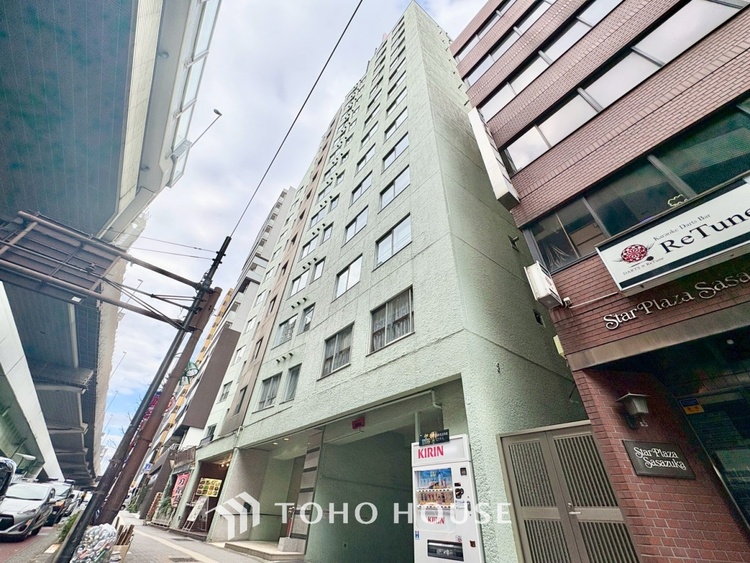 外観 漂う上質な空気感、マンションに入れば「おかえりなさい」と笑顔で迎えてくれるエントランス。最良の心配りを感じるマンションでした。