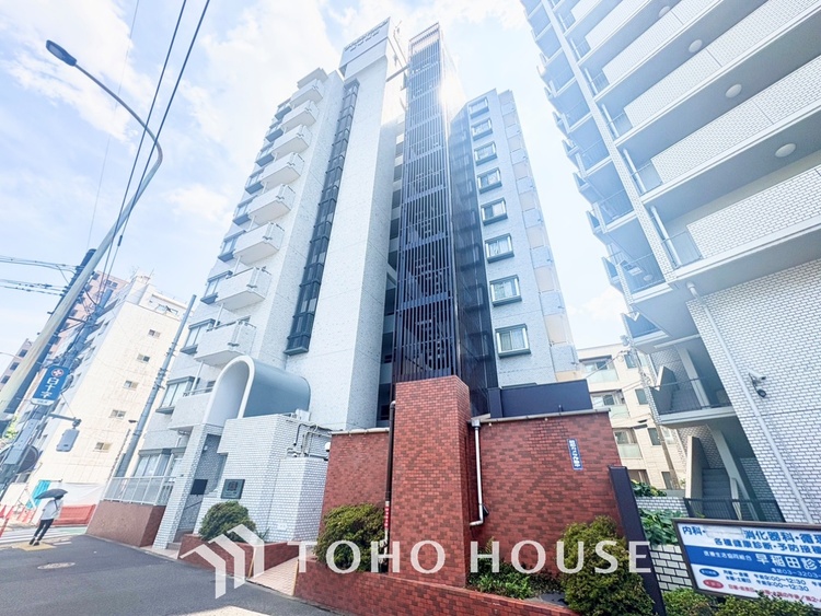 外観 【APPEARANCE】◆陽光◆が差し込む。この開放的な空間に家族の笑顔が集う。家族が一緒に過ごす空間は明るく、そして居心地よく。