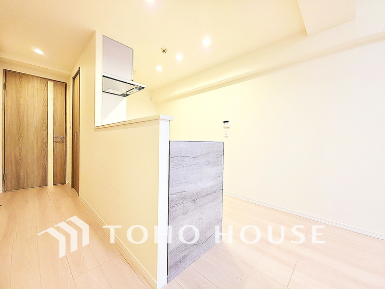 キッチン あなたの創造性を刺激する舞台。最新の機能と美しいデザインが融合し、料理の時間を至福の瞬間に変えます。