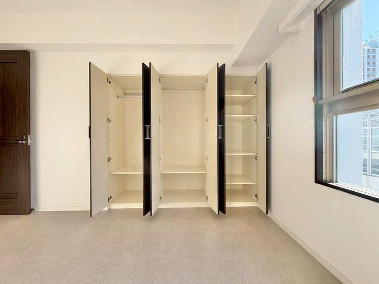 その他 収納スペースが付いていて、お部屋を広く使っていただけます。