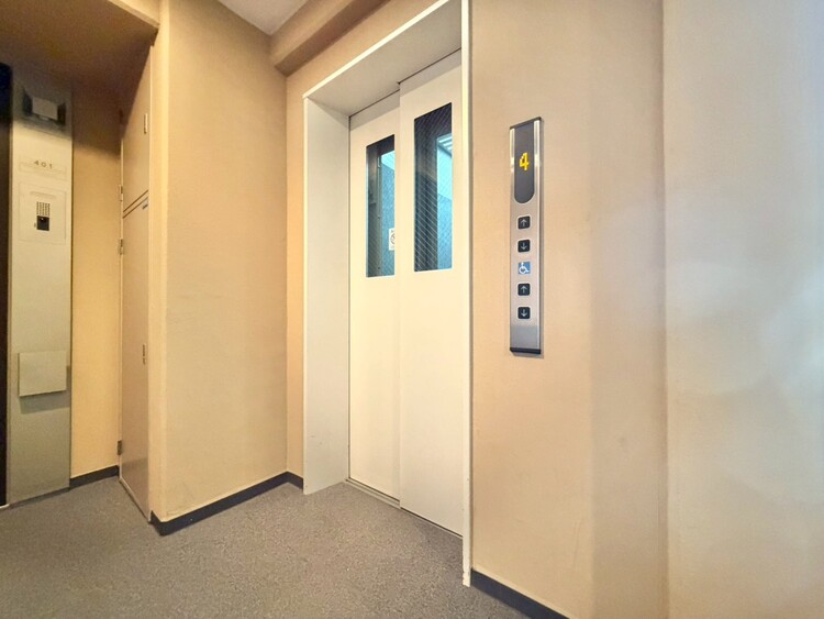 その他 エレベーター完備のため荷物が多くなっても安心。
