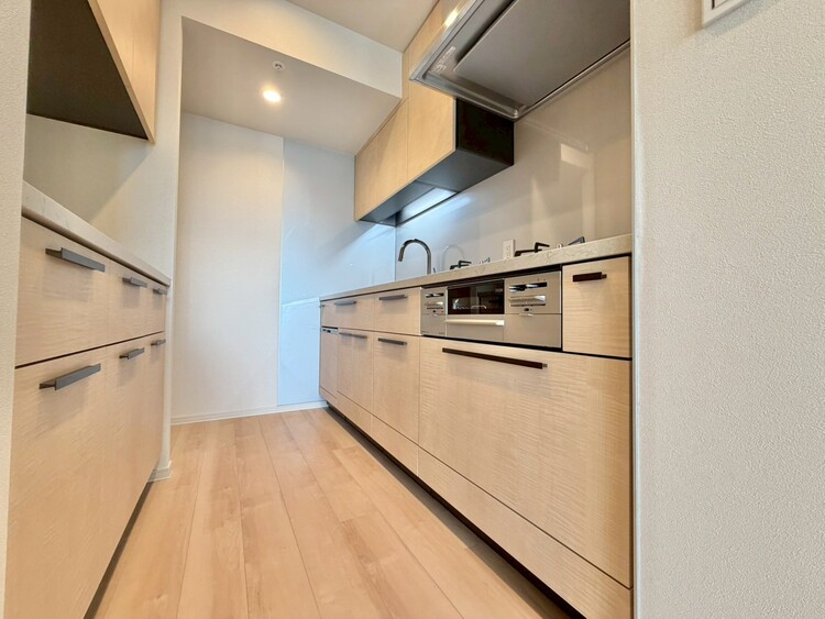 その他 開放感のあるキッチンスペース。調理をしながら、会話も弾みそうですね。