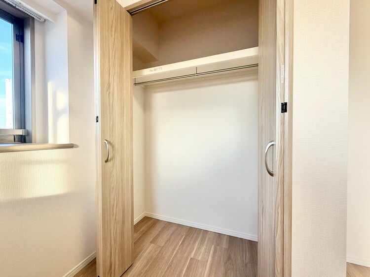 その他 家電やスーツケース、ストック品など何でも片付く嬉しい空間です。