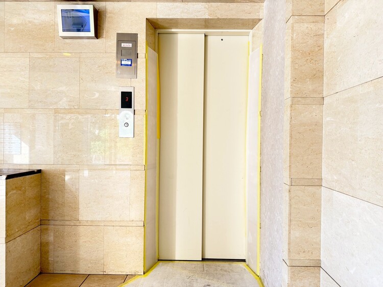 その他 エレベーター完備のため荷物が多くなっても安心。