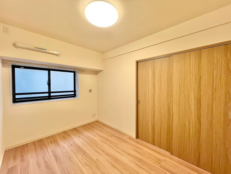 子供部屋 清かで艶やかな時間をもたらしてくれる室内です。