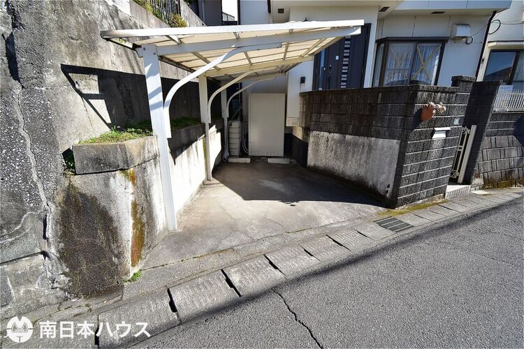 その他 【駐車場】駐車1台、カーポート付きです！
