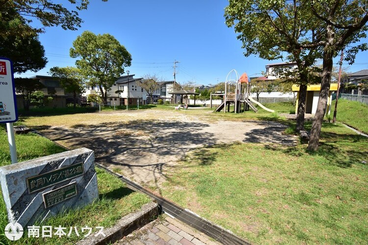 周辺 【武岡ハイランド第2公園】鹿児島市武岡4丁目にある公園ですトイレ、広場、遊具、東屋あり 徒歩 約5分（約360m）