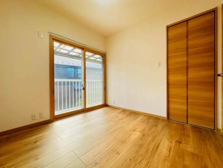 内装 シアタールームやヨガなど何をしようか心躍る空間です