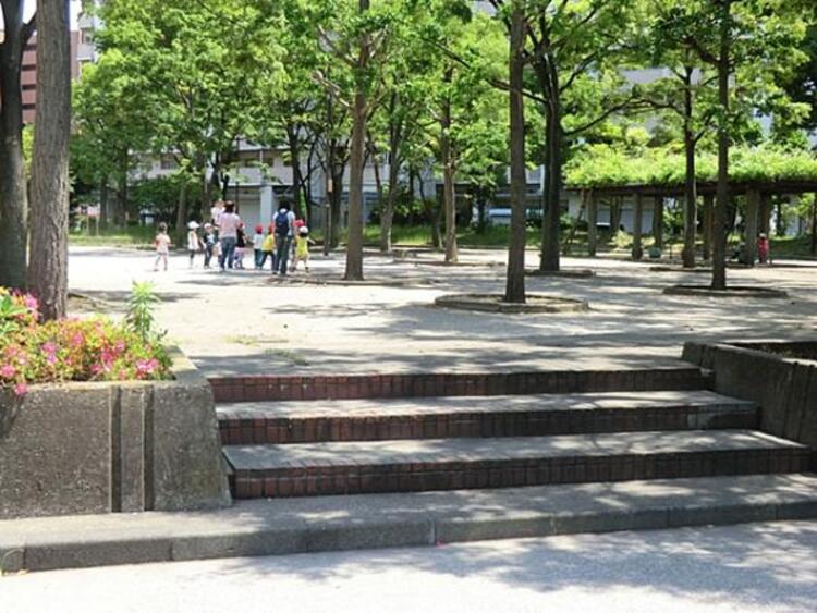 周辺 蒲田本町一丁目公園 270m