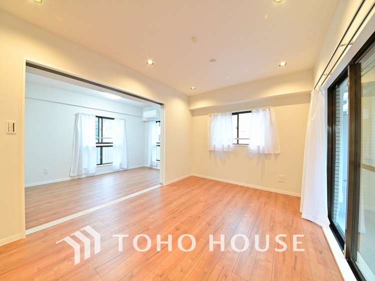 内装 ゆったりとくつろげる上質なリビングダイニング