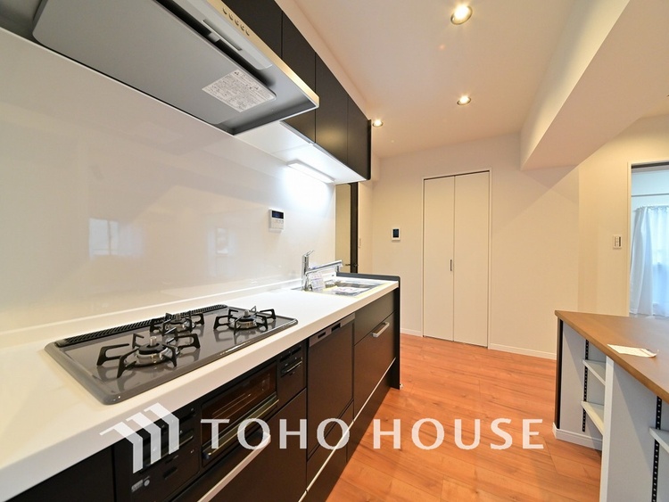 キッチン デザインと機能性を兼ね備えたシステムキッチン