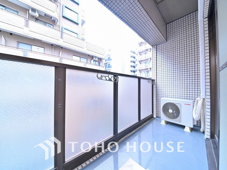 バルコニー 陽当たり良好なバルコニー