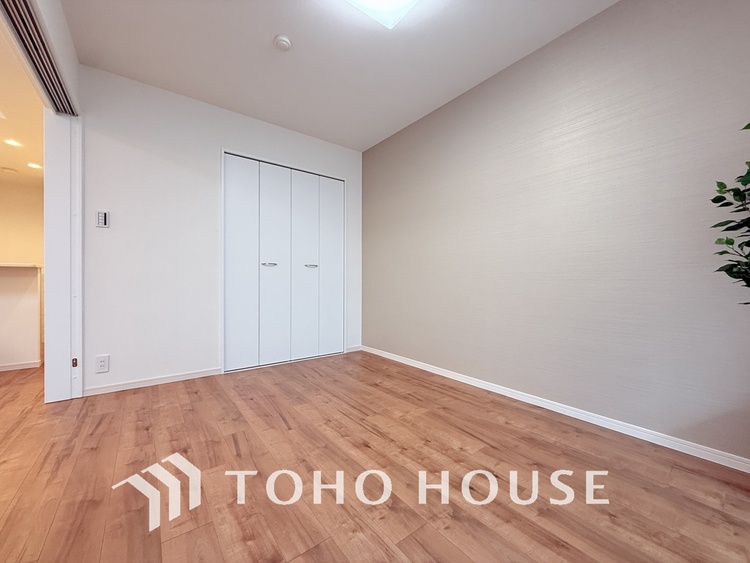 内装 シンプルですっきりとした室内は飽きのこない居心地の良い雰囲気です