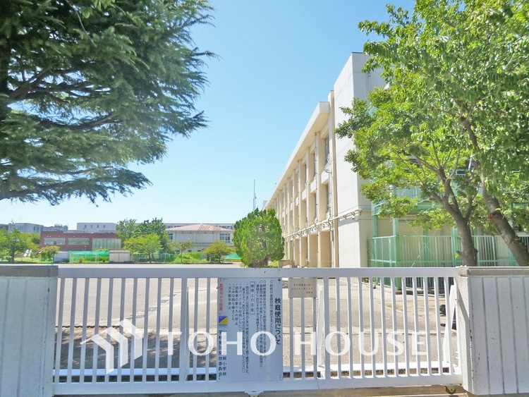 周辺 川崎市立新城小学校　距離90ｍ