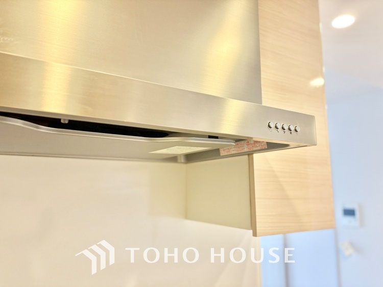 キッチン 時を超えて愛されるデザインが、日常を特別なひとときへと昇華させます。この場所から、心満たされる豊かな食卓が始まります。