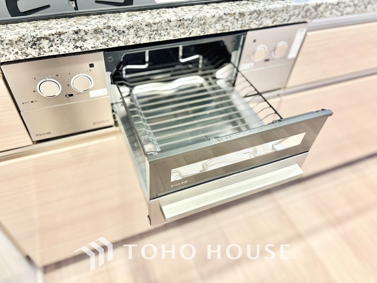 キッチン 五感を刺激する、美食のクリエイティブな場所。ここはただの調理場ではなく、豊かな人生を紡ぐための特別な空間です。