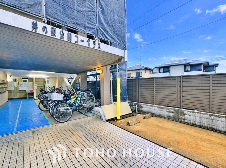 外観 都心へのアクセスが良く、毎日の暮らしがぐっと快適に。通勤・通学から休日のお出かけまで、軽快な移動が叶う立地です。忙しい方にも嬉しい住環境が整っています。