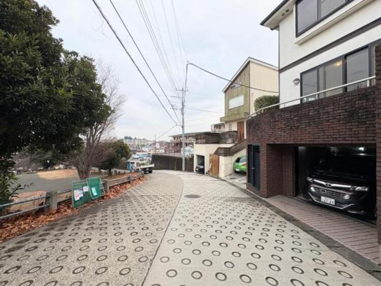 外観 ●〇緑に恵まれたエリアで、毎日のお散歩も気持ちよさそうです。自然に包まれた穏やかな暮らし〇● 