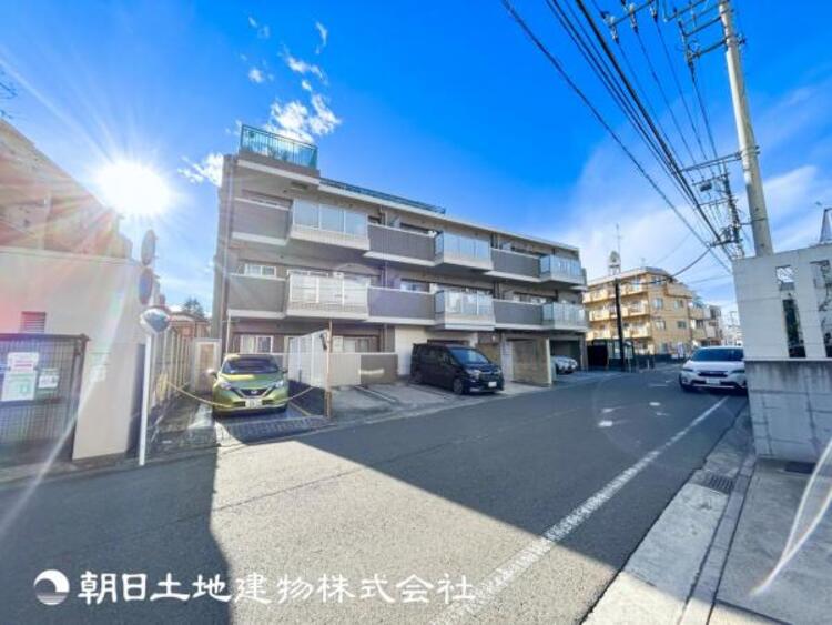 外観 【外観写真】温かい太陽を感じる事ができるのは、目の前に遮るものが無いから。彼方に広がる風景が絵画のように広がります。