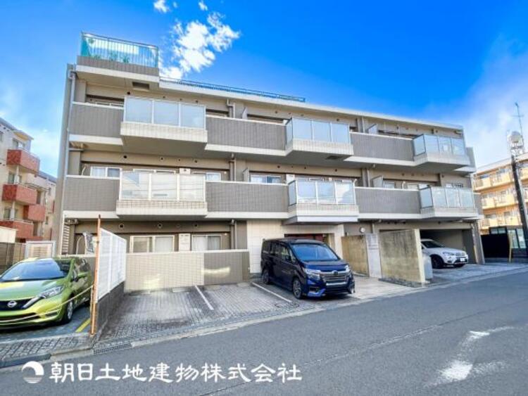 外観 【外観写真】目の前に手を伸ばせば、触ることが出来そうな環境が、そのままインテリアになったような印象です。