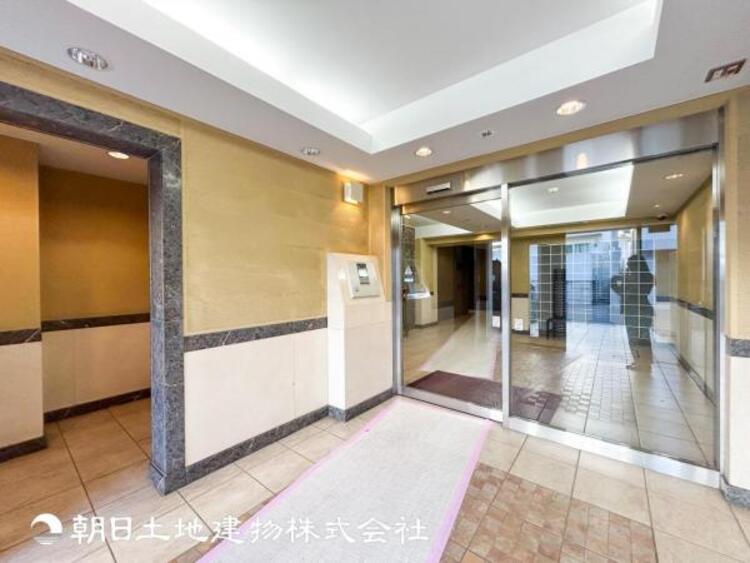 エントランス 【エントランス】 オートロック付きでセキュリティー面も安心です。