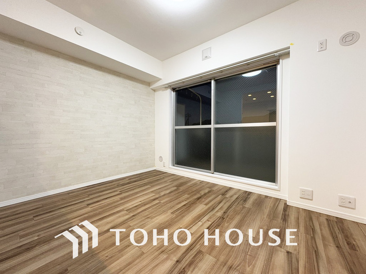 内装 広がりのある住空間、家族が集まるリビング・ダイニング