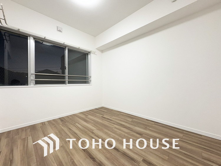 内装 1日の疲れを癒し、心地よく寛げるようゆったりとした広さをしています