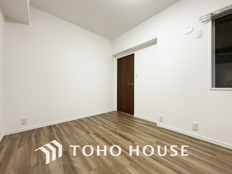 内装 シンプルですっきりとした室内は飽きのこない居心地の良い雰囲気です