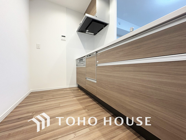 キッチン シンプルな部屋の雰囲気に溶け合うナチュラルキッチン