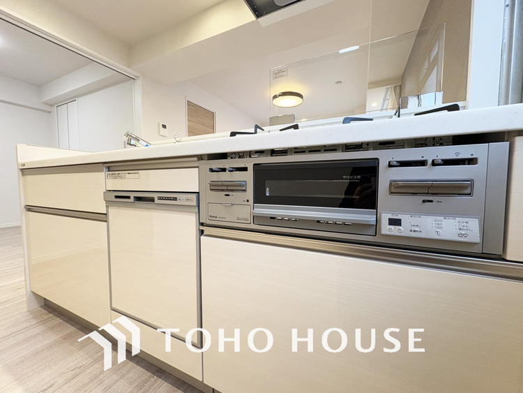 キッチン デザインと機能性を兼ね備えたシステムキッチン