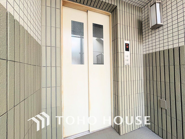 その他 エレベーター