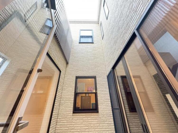 外観 〜中庭があるお家〜