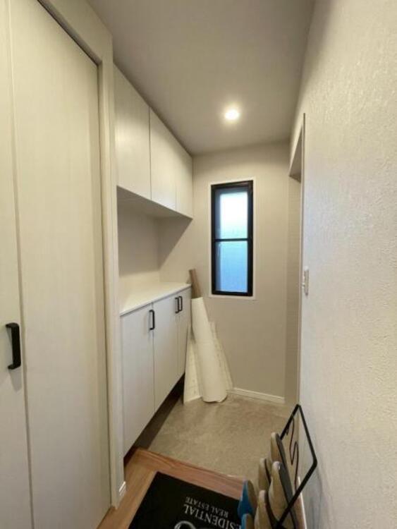 その他 ご家族の「いってきます」「おかえり」を見守る、明るい玄関