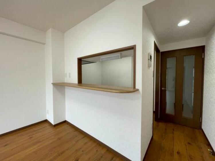 キッチン お料理中も会話の弾む対面式のカウンターキッチンです 