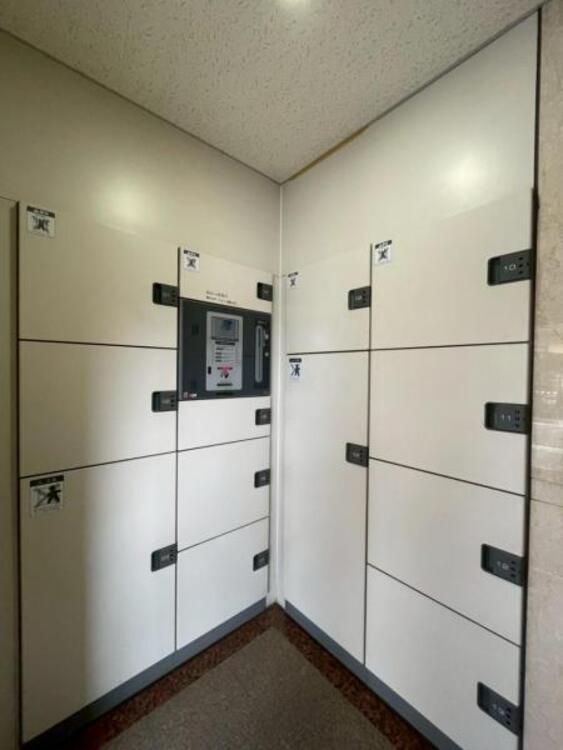 その他 不在時に便利な宅配ボックス。気軽にネットショッピングが楽しめます 