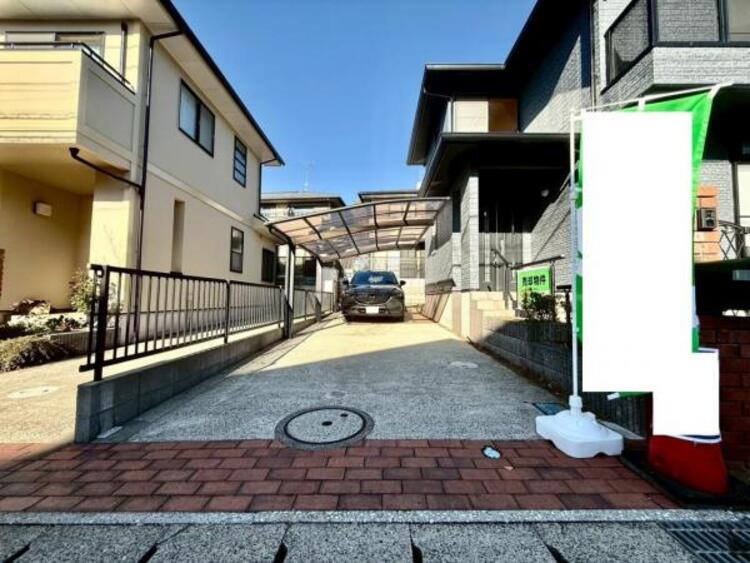 駐車場 カースペース2台駐車可能！