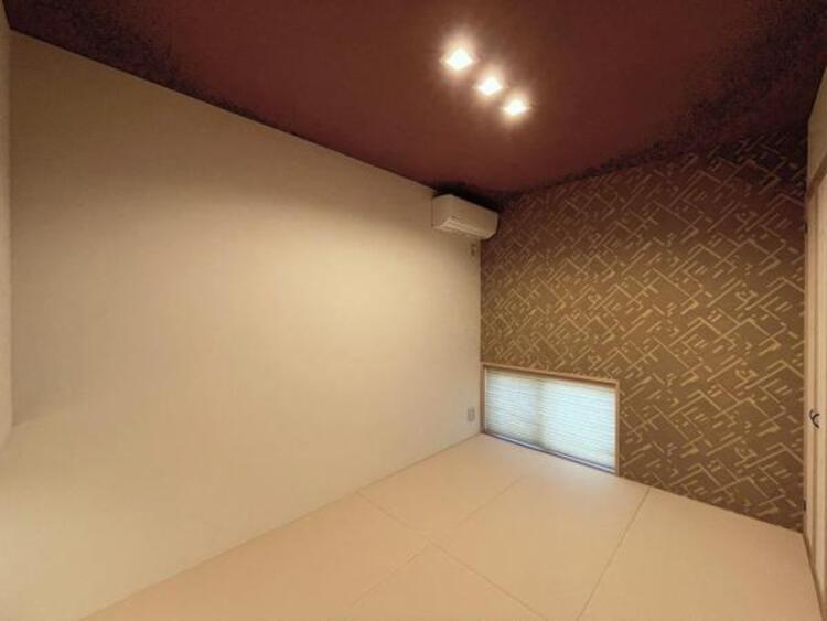 内装 客間やお子様のお昼寝、寝室など、ライフステージに合わせて使用できる和室。リフォームによりモダンな空間へとブラッシュアップしました。