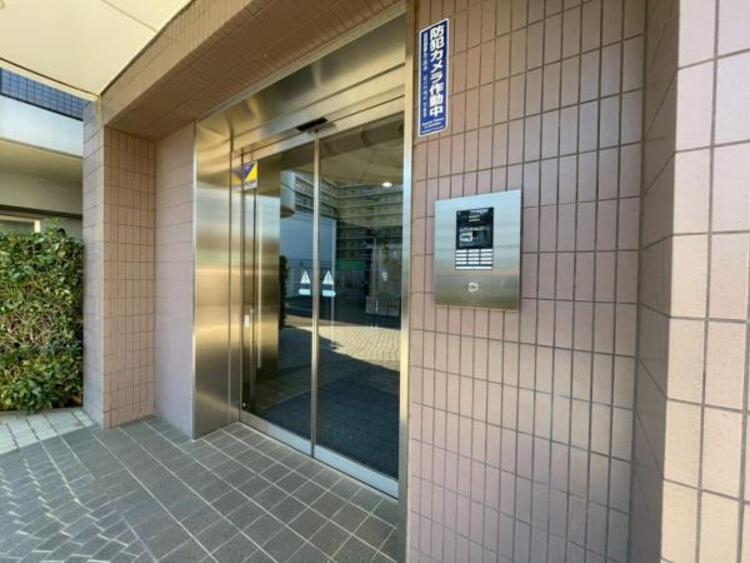 エントランス オートロックエントランスにつき、防犯面安心です！